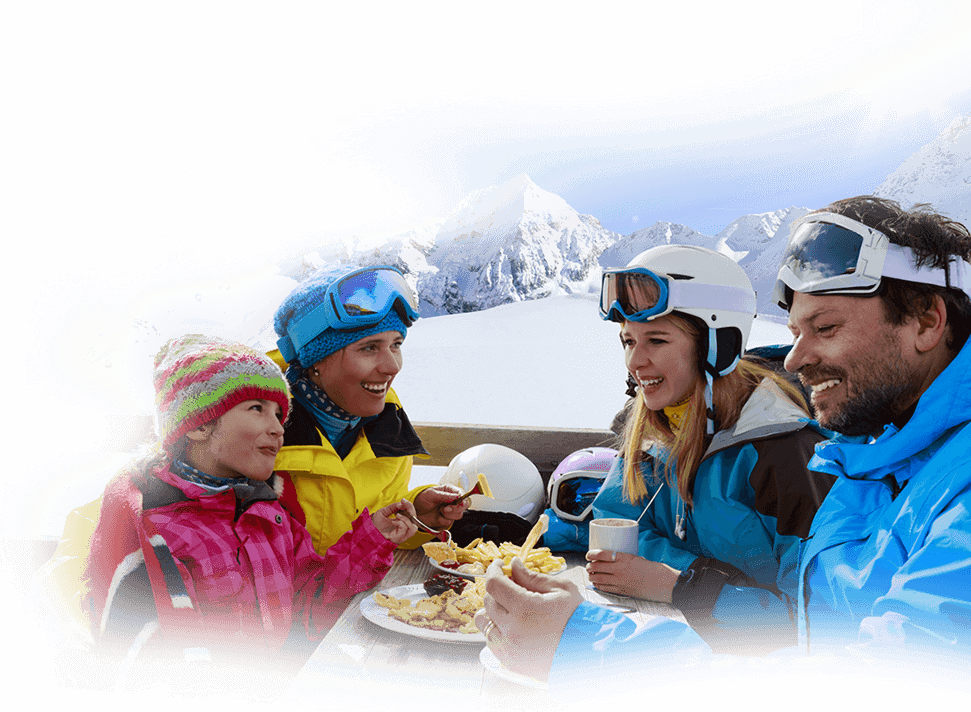Check all the restaurants, reserve your table and enjoy breakfast, lunch or dinner - Zaarour Club: Ski resort and summer activities in Lebanon